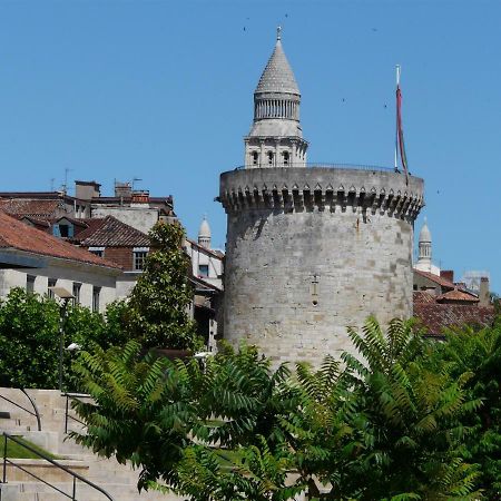 Appartement La Halte Périgourdine à Périgueux Extérieur photo
